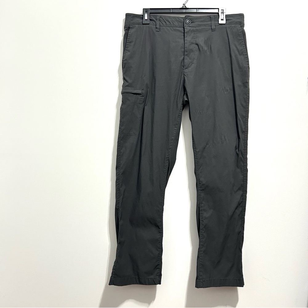 Ub Tech UNIONBAY Men's Dark Gray Cargo Pants Classic Fit Modern Stretch 36Wx30L - Picture 4 of 12